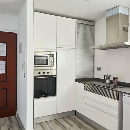 Apartamento Montornes 1 Apartment *